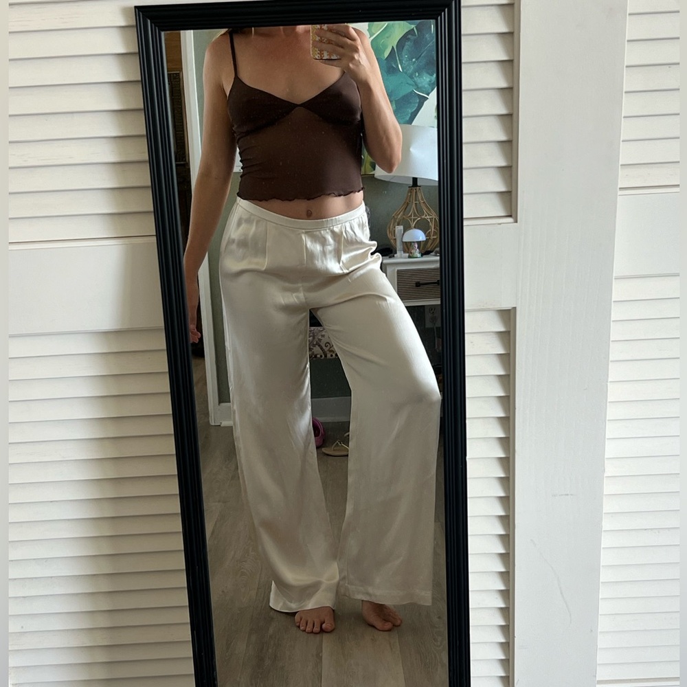 ZARA SATIN LIKE PANTS IVORY SIZE M